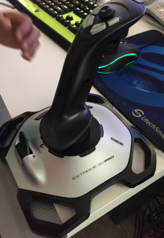 Review of the Logitech Extreme 3D Pro with Elite Dangerous - Dragon Blogger  Technology